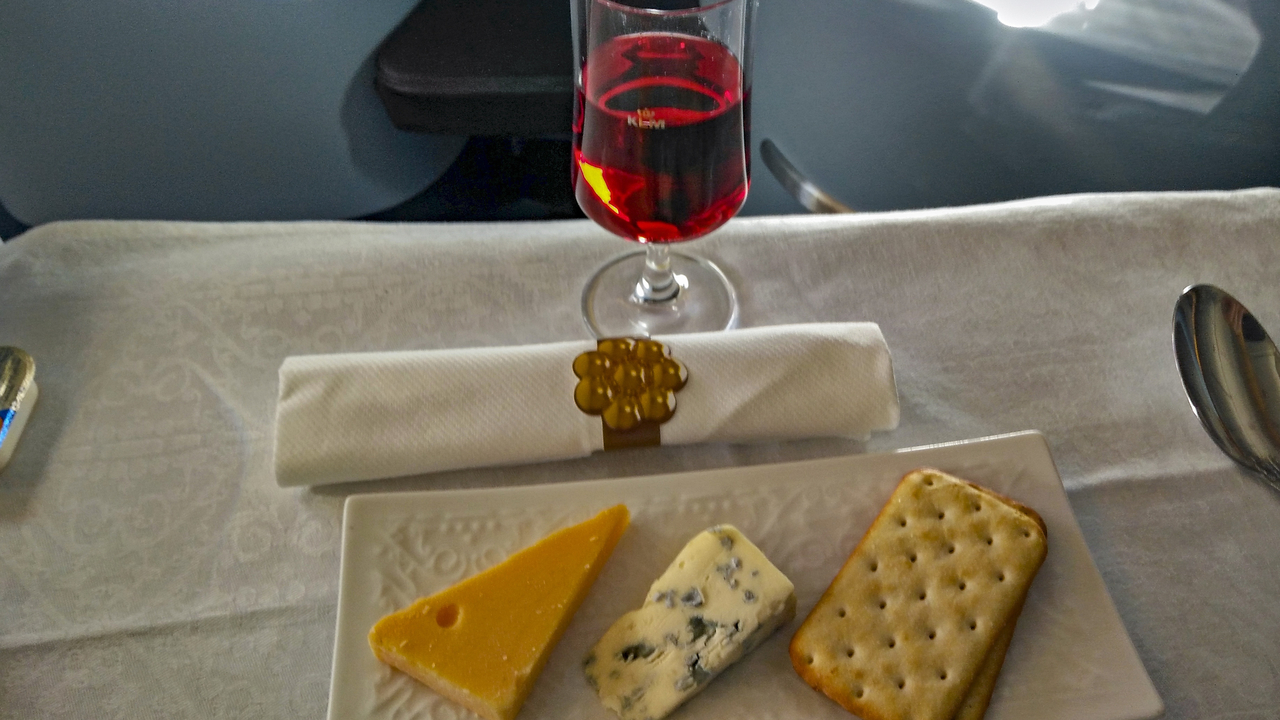 20160215-124530•KLM B777•Schipol Airport•Amsterdam•NL